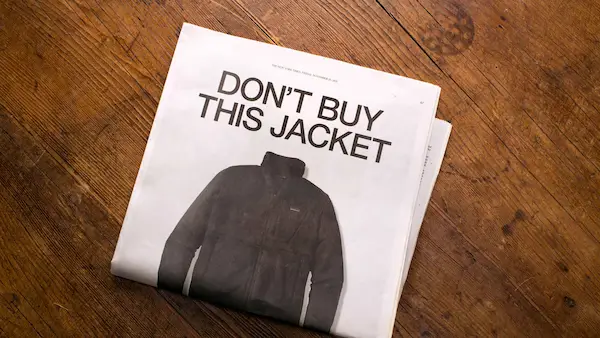 Portada de uno de los ejemplos de storydoing realizado por Patagonia, "Don't buy this jacket"