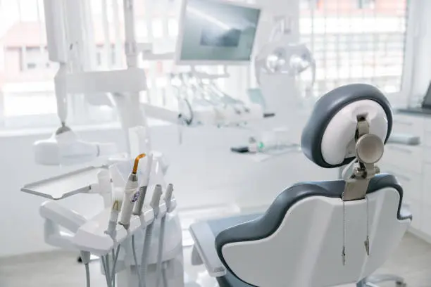 Innovaciones actuales en equipos dentales
