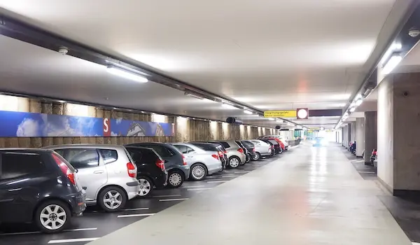 Por qué invertir en estacionamientos es una opción atractiva