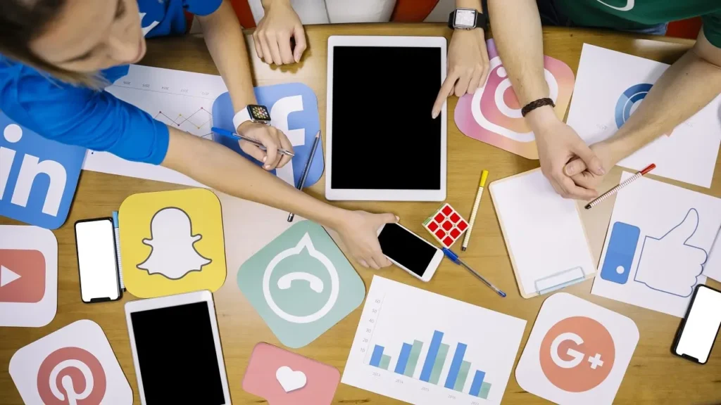 manejo de redes sociales