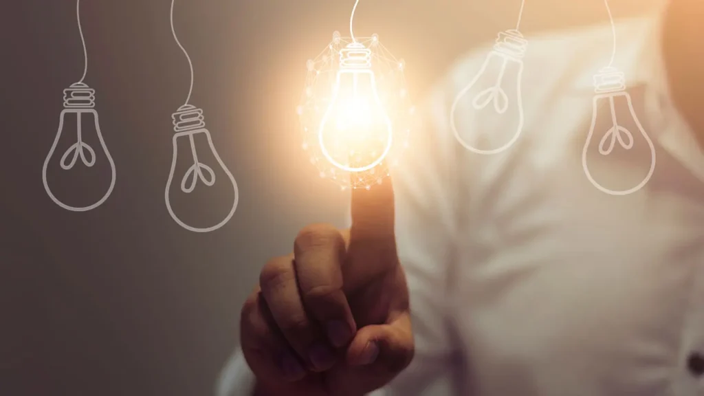 Cómo convertir una idea en un proyecto considerando el contexto, el entorno y las decisiones iniciales.
