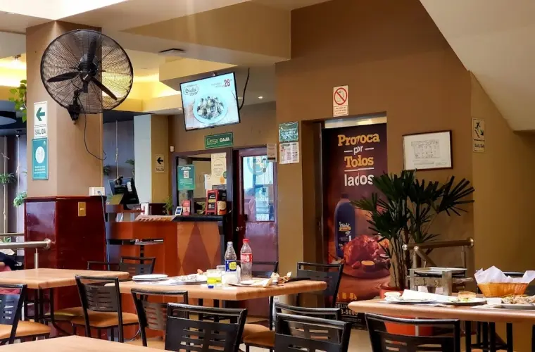 Rodizio restaurante peruano en Lima mencionado en reseñas negativas de Google Maps y TripAdvisor