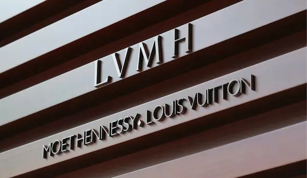 Louis Vuitton historia y creación del grupo LVMH en la industria del lujo