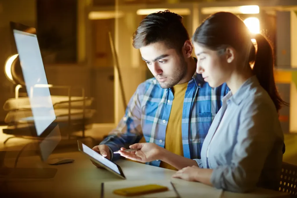 emprendimiento juvenil estrategias digitales
