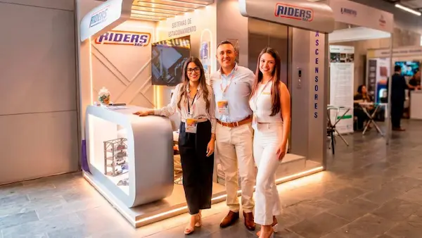 Expodeco y Riders SAC: Innovación en arquitectura y diseño funcional